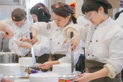 北京廚師培訓學校選擇指南與餐飲技術咨詢服務